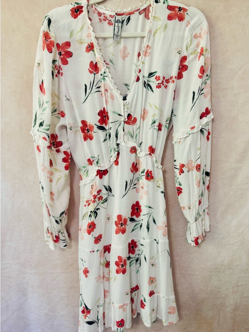 America Tag Floral V-Neck Long Sleeve Dress $25